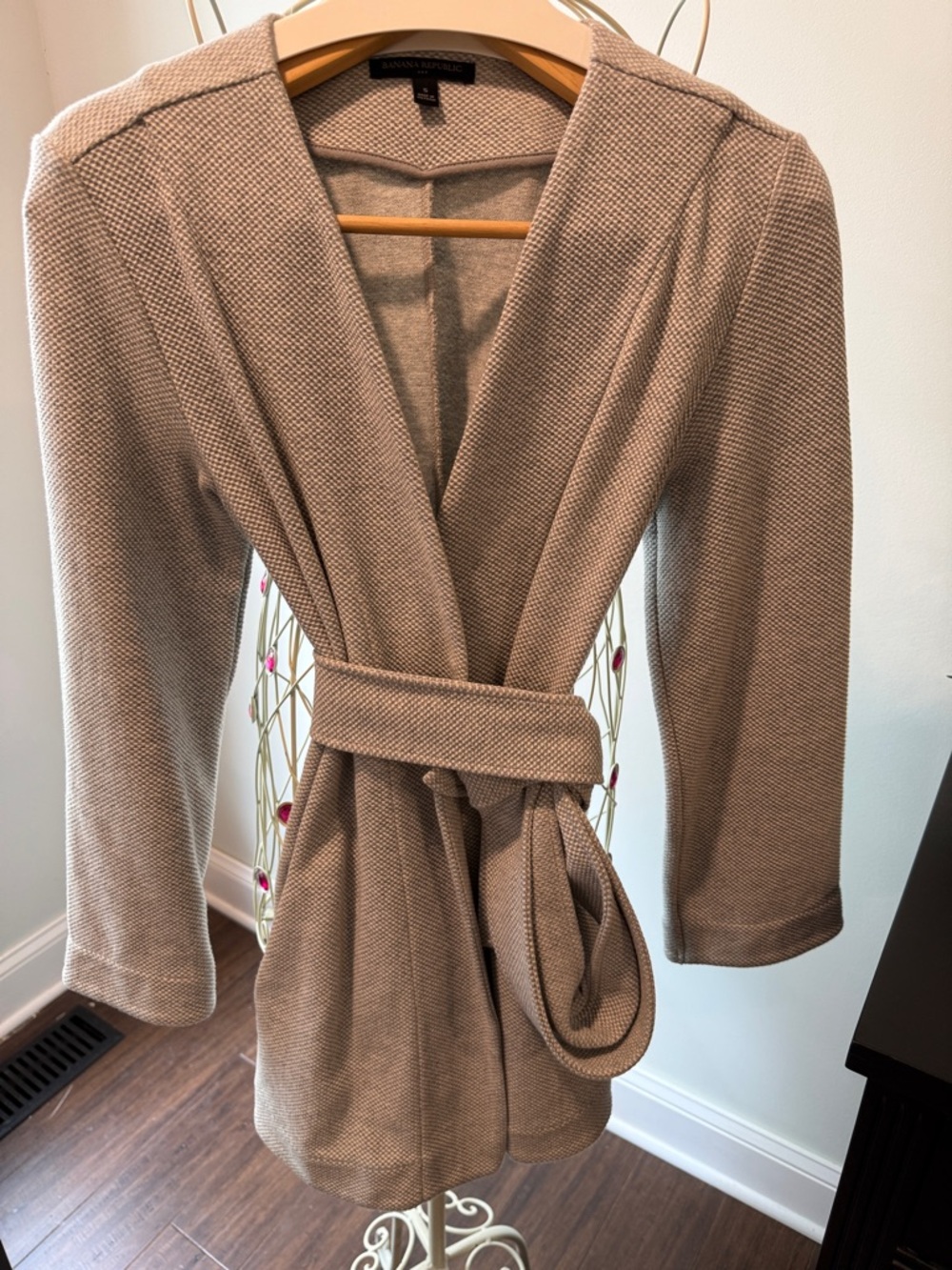 Banana Republic Gray Textured Wrap Cardigan with Belt
